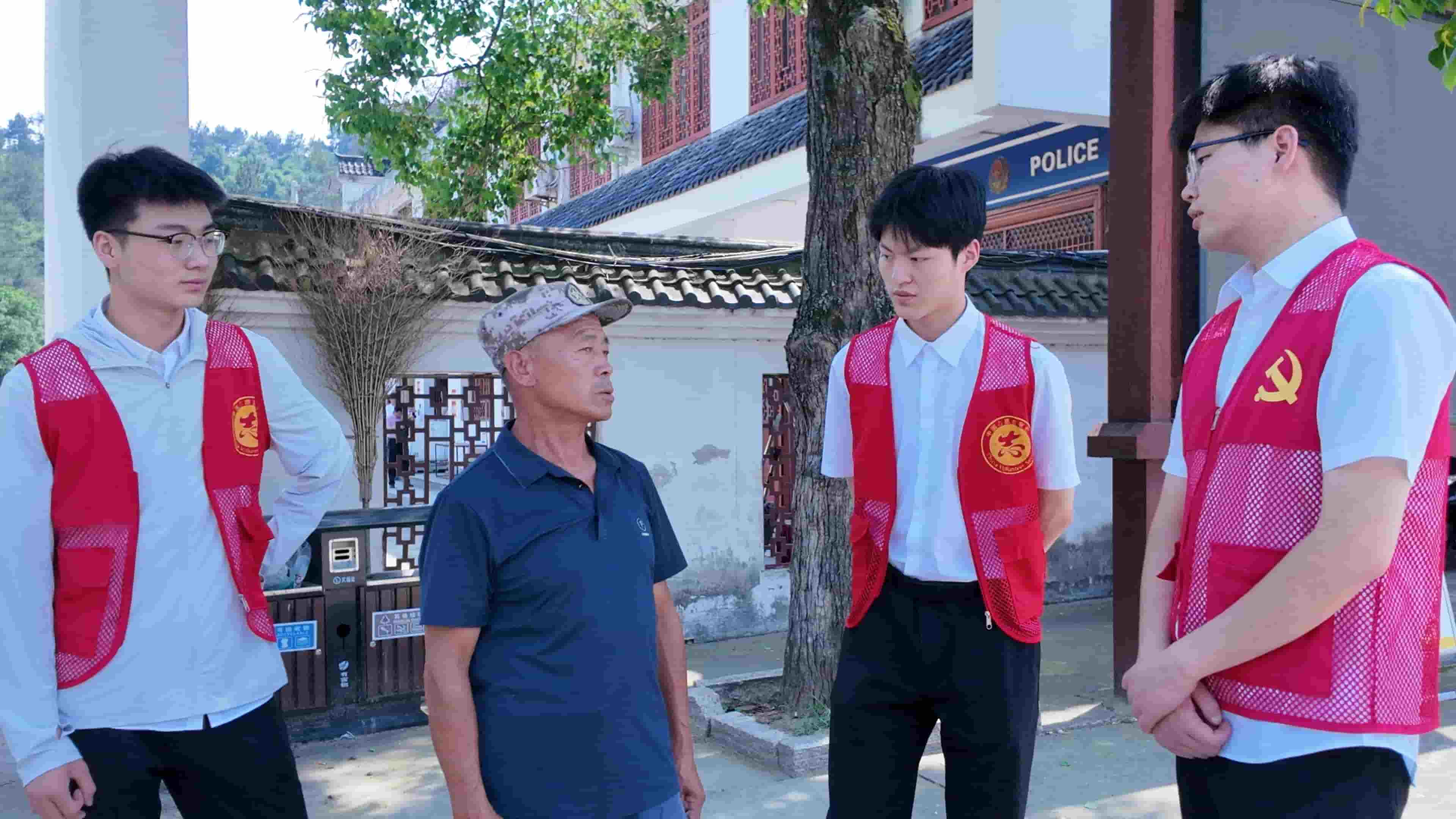 基层走访调研 · 现场照片 2